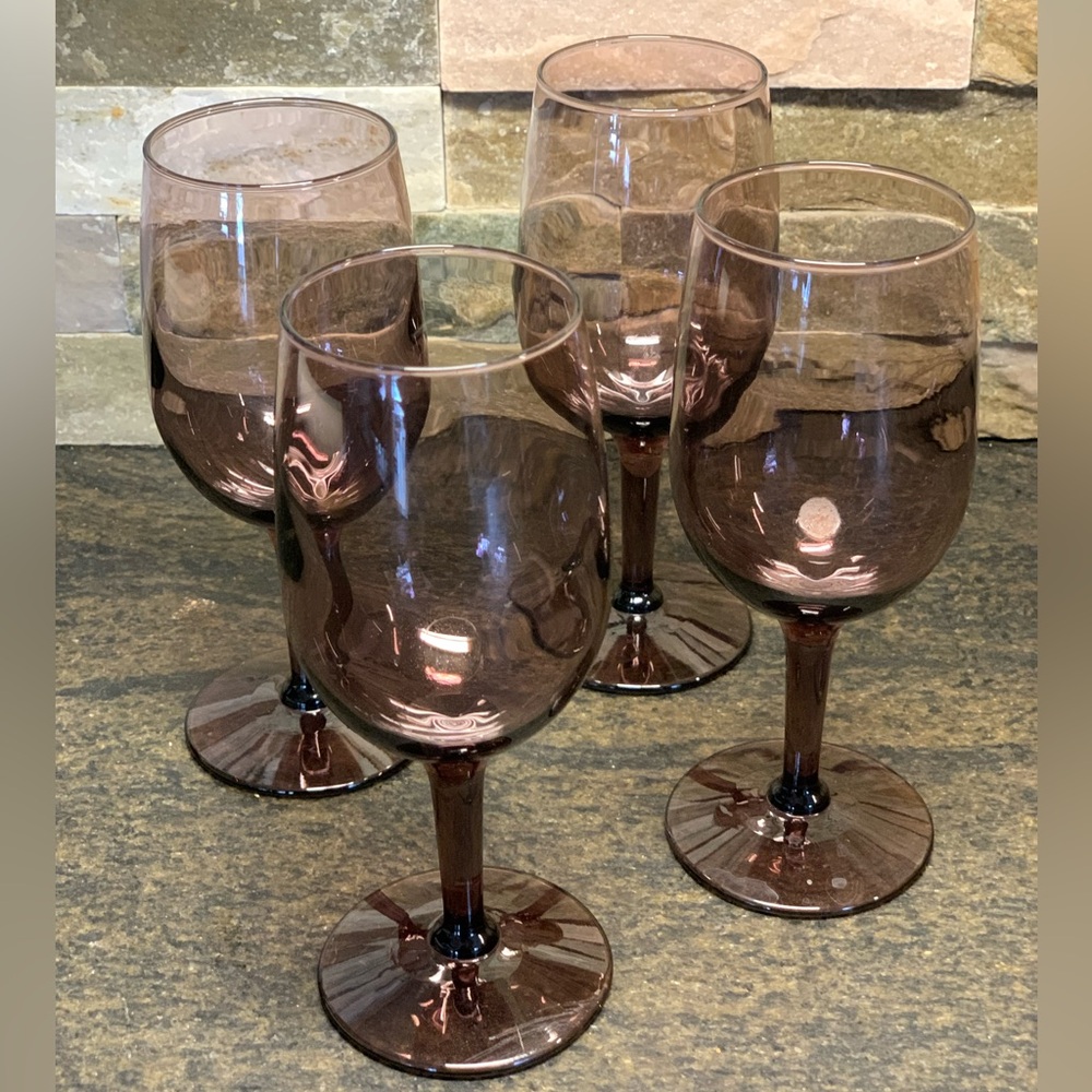 VINTAGE | Set of 4 | Purple/Amethyst Wine Glasses